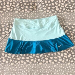 Nike Kids Teal and Light Blue Skirt